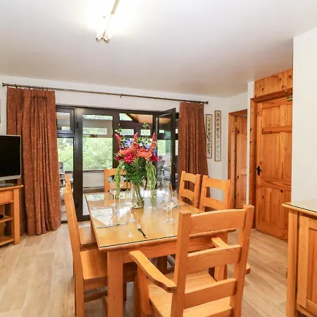 1 The Courtyard بيت للعطل Durrus