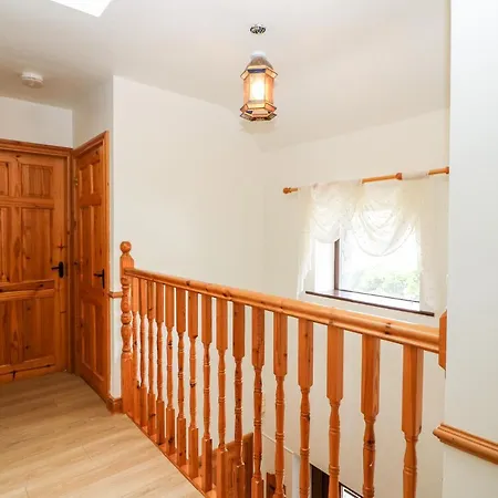 1 The Courtyard Durrus