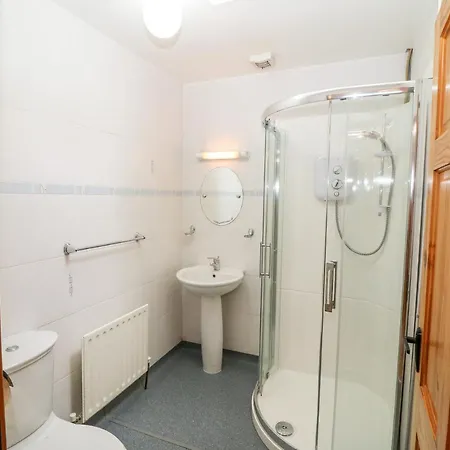 1 The Courtyard بيت للعطل