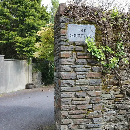 1 The Courtyard Durrus