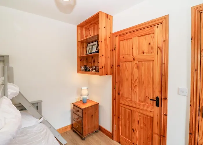 Dom wakacyjny 1 The Courtyard *